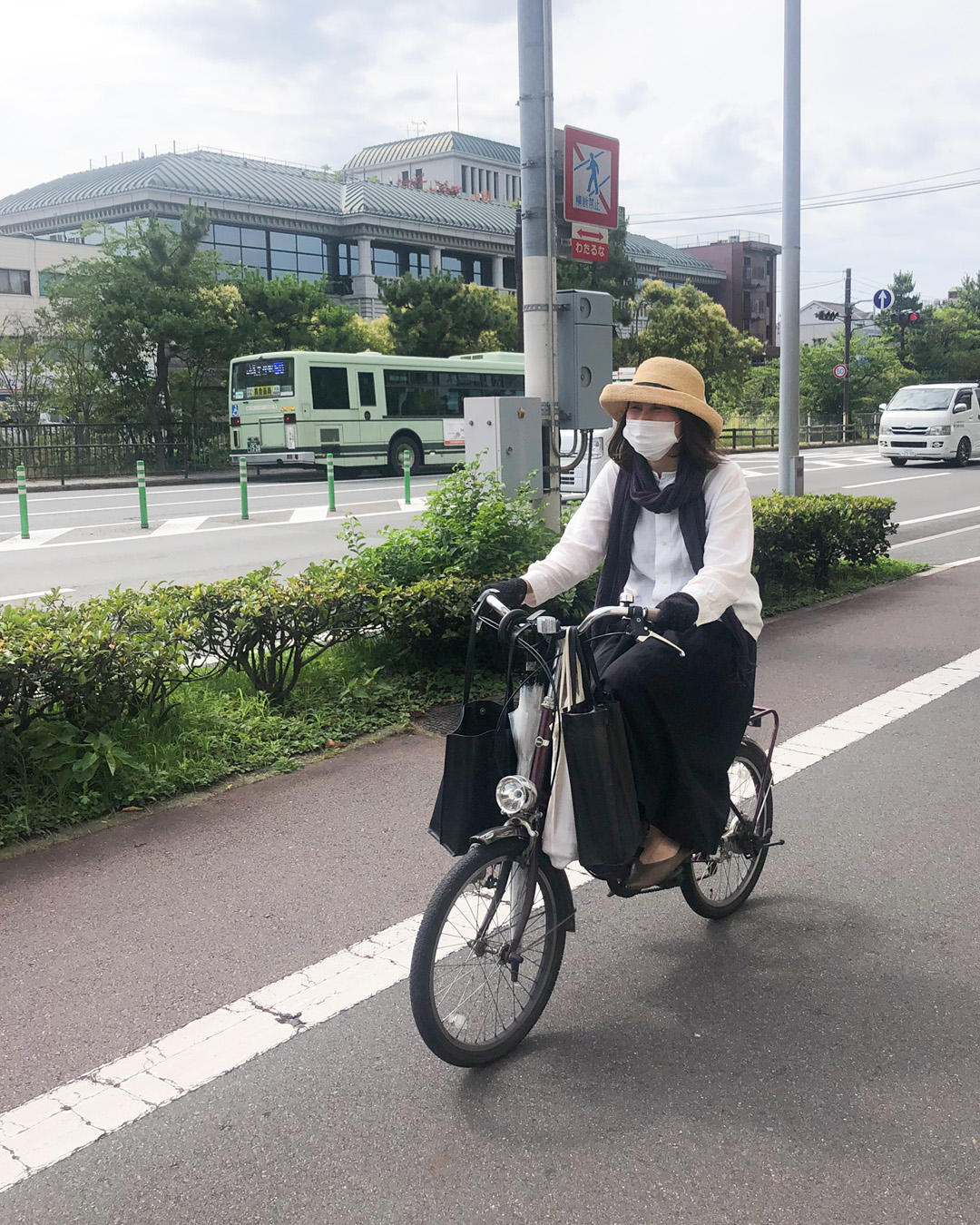 京都　二条城 建築女子の通勤コーデ