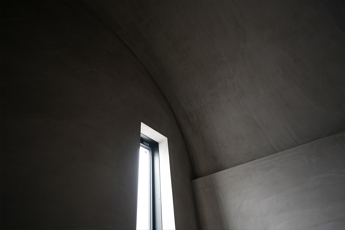 店舗デザイン 左官仕上げ天井